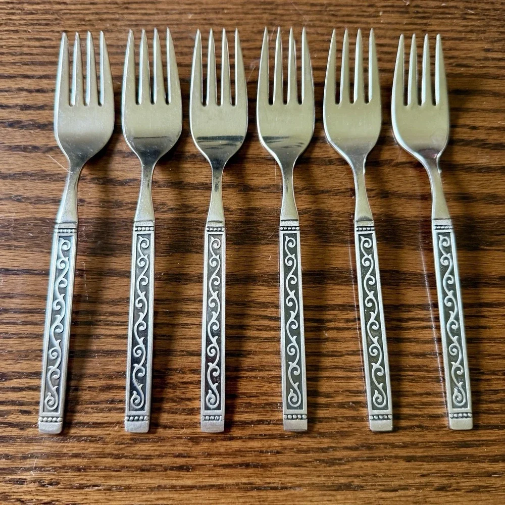 Vtg Oneida SPANISH COURT Stainless 1881 Rogers SALAD FORKS Set Of 6